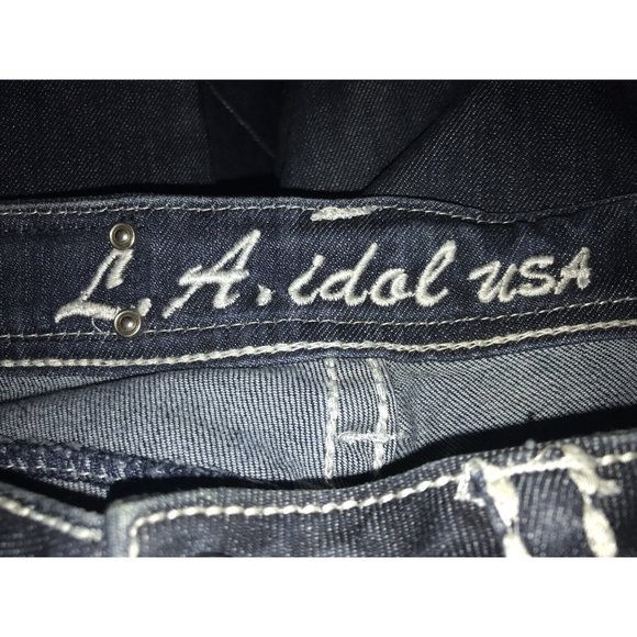 L A Idol Jeans Women Size 9 31x28 Distressed Rhinestone Embroidered Pocket - Picture 7 of 9